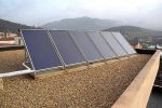 Instalación solar térmica en bloque de viviendas en Huarte.